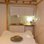 Feel Alfama Апартаменты *